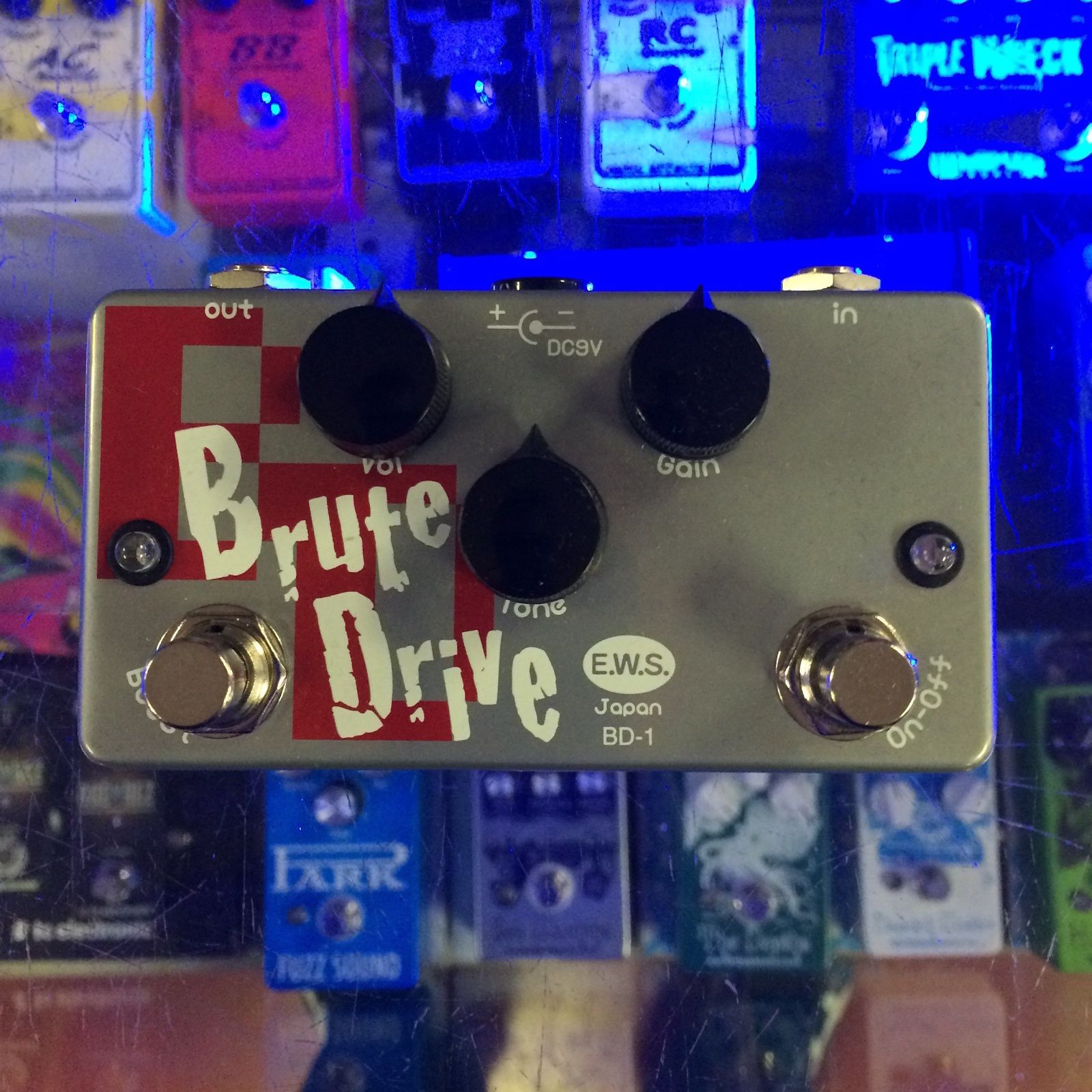 ギター E.W.S. Brute Drive BD-1 E.W.S. Brute Drive Distortion | Reverb