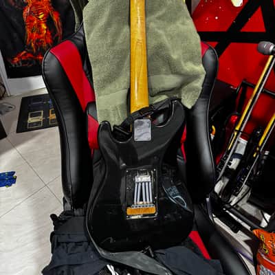 Squier Standard Double Fat Stratocaster 7-String 2001 - 2003 - Black Metallic image 2