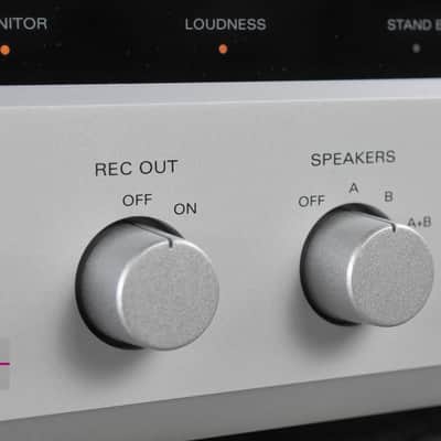 Luxman L-505UX Integrated Amplifier Silver in Excellent condition image 9
