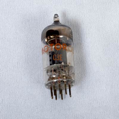 Vintage Motorola 12AT7 / ECC81 Preamp Tube – Mullard Made – Great Britain – Tests Strong image 2