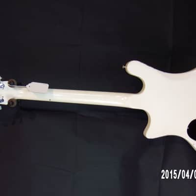 Guild S 300-D Pearl White image 17