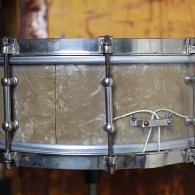 1930's Ludwig 'Professional Model' Snare Drum 5"x14" in Lavender Pearl image 7