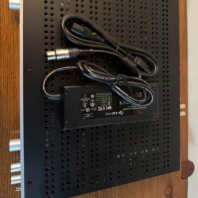 Universal Audio Apollo x8p Gen 2 with Thunderbolt 3 Cable image 3
