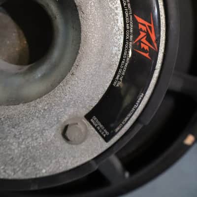 Peavey Low Rider 18'' speakers image 1