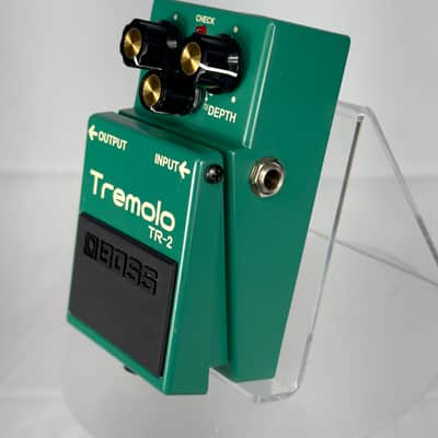 Boss TR-2 Tremolo Effects Pedal 2001 - Green image 3