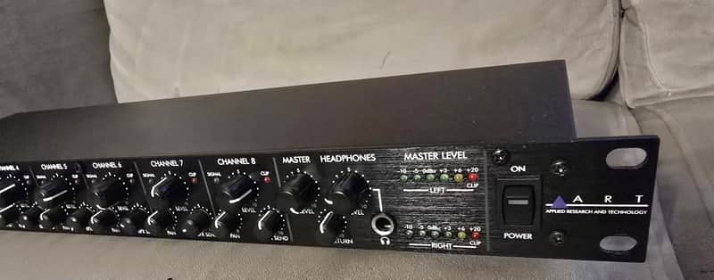 ART MX822 8-Channel Line Mixer with Effects Loop 2013 - Present - Black image 1