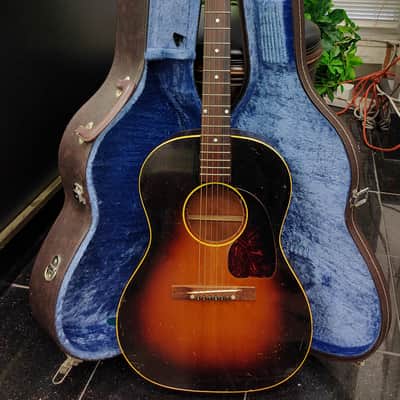 Gibson 1950s LG-1 – Sunburst, Small-Body Flattop Guitar (Kalamazoo, Michigan) image 2