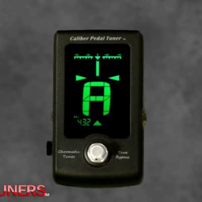 GoGo Caliber Chromatic Tuner - Black image 1