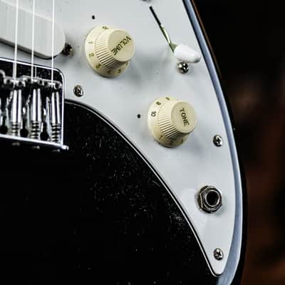 1983 Squier Bullet black image 11