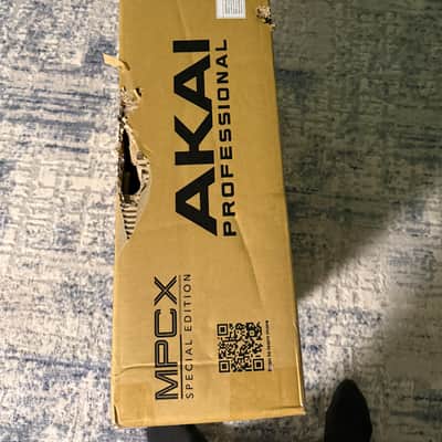 Akai MPC X Special Edition Standalone Sampler / Sequencer 2023 - Present - Grey image 3