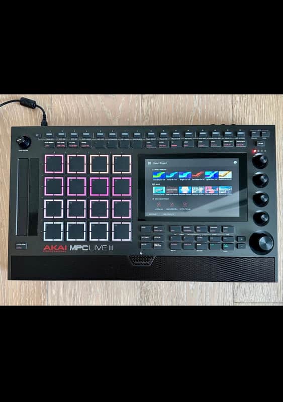Akai MPC Live III Standalone Sampler / Sequencer 2025 - Present - Black image 1