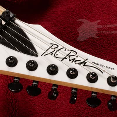 B.C. Rich Gunslinger Prophecy II with Floyd Rose Gloss White image 8