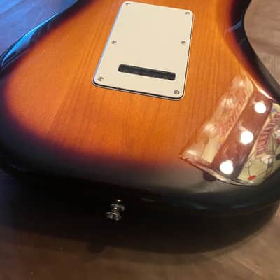 Fender Player 70th Anniversary Stratocaster Anniversary 2023 - 2 Color Sunburst image 4