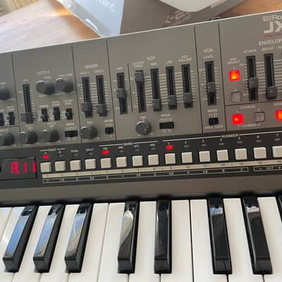 MINT Roland JX-08 with K-25m Keyboard 2021 - Present - Black image 8