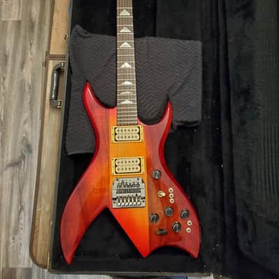 BC RICH USA Bich 1984 - Burst/koa image 1