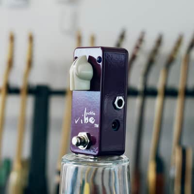 Lovepedal Pickle Vibe Tremolo/Vibrato | Reverb Australia