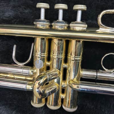 Bach Stradivarius 180L 37 - Large Bore - Lacquer Finish image 8