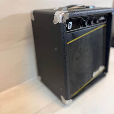 Gorilla GB-20 Bass/Keyboard Combo Amplifier Made in Taiwan 1987 image 6