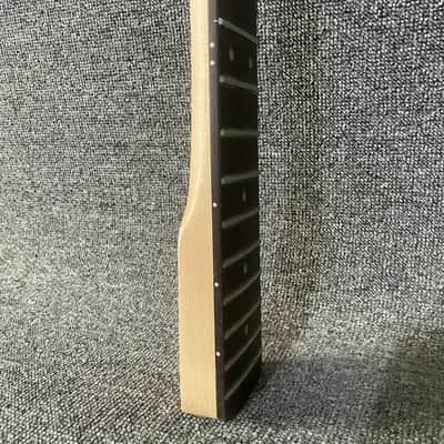 Giannini 4 String Bass Maple Neck, 20 Frets Fingerboard image 7