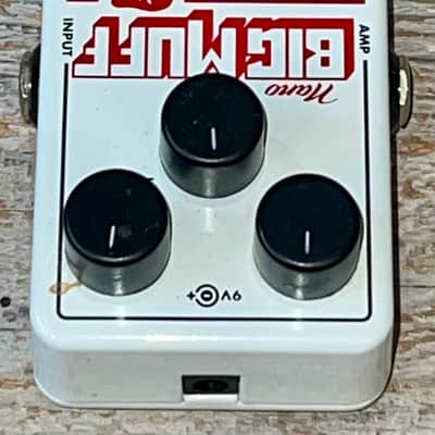 Electro-Harmonix Nano Big Muff Pi Distortion / Sustainer, EHX Mint Condition Support Small Biz and Save a Little Money Buy This one ! image 4