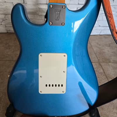 Squier Classic Vibe '60s Partscaster with Laurel Fretboard 2019 - Present - Lake Placid Blue image 5