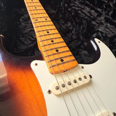 Fender Eric Johnson Signature Stratocaster - Sunburst (Aperio Stainless Refret & Callaham Bridge) image 2