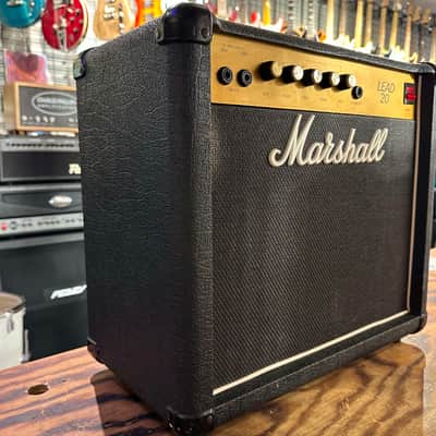 Marshall Lead 20 Combo Amplifier image 2