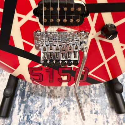 EVH 5150 Striped Series (with OHSC) 2017 - Present - Red/Black/White image 4