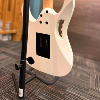 Ibanez JEMJR-WH Steve Vai Signature with Jatoba Fretboard 2018 - Present - White image 5