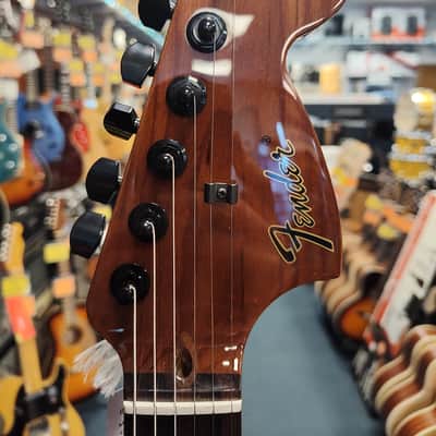 Fender Tom DeLonge Starcaster Semi-Hollow Electric Guitar w/ Gig Bag- Pink image 5