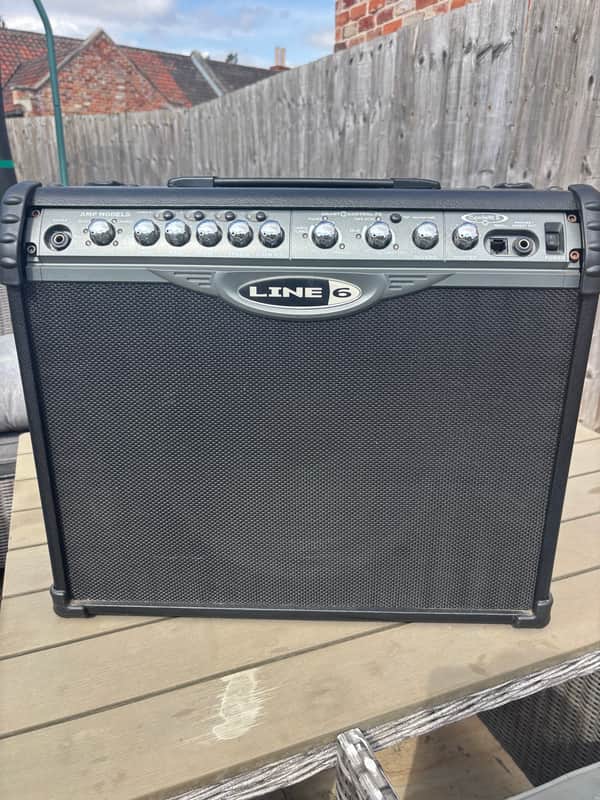 Line 6 Spider 2 75 75-Watt 1x12" Digital Modeling Guitar Combo 2009 - 2016 - Black image 1