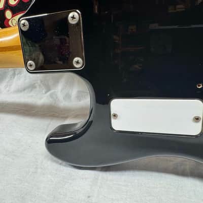 Fender ST-57 ST57 Stratocaster Guitar with Custom-ordered preamp - MIJ Made In Japan 1993 - 1994 - Black / Maple neck image 12