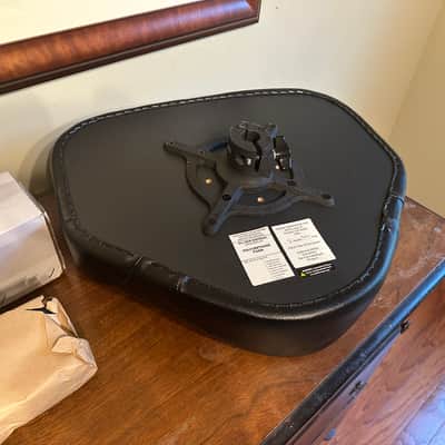 DWCP9120M 9000 Series Heavy Duty Tractor Seat Drum Throne, barely used image 5
