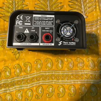 Two Notes Torpedo Captor Loadbox/Attenuator/DI - 4 Ohm 2010s - Black image 2
