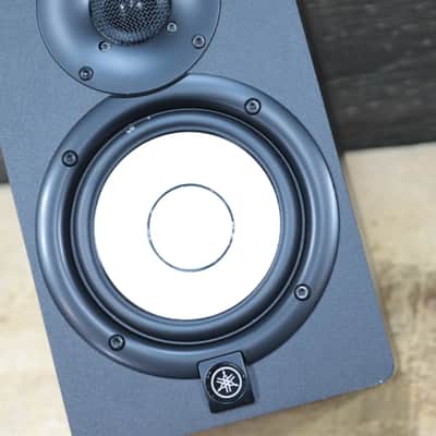 Yamaha HS5 Powered Studio Monitor 2-Way Bi-Amp 5" Studio Monitor (Single) w/Box image 16