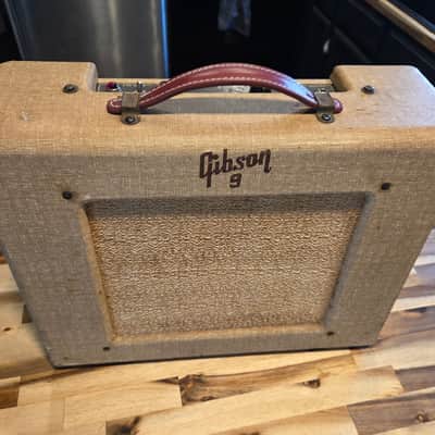 Gibson GA-9 1950s Champ image 1