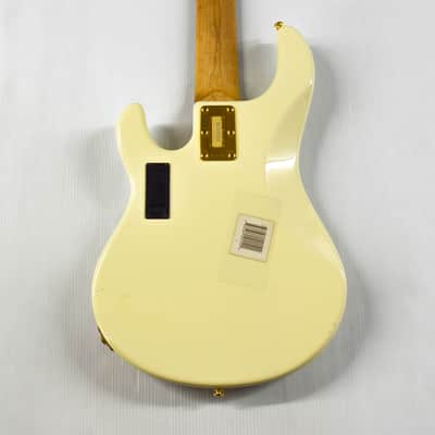 Ernie Ball Music Man StingRay 5 HH with Maple Fretboard - White Pearl image 9