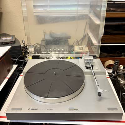 Yamaha P-350 Auto-Return Belt Drive Turntable; Tested SEE VIDEO image 1