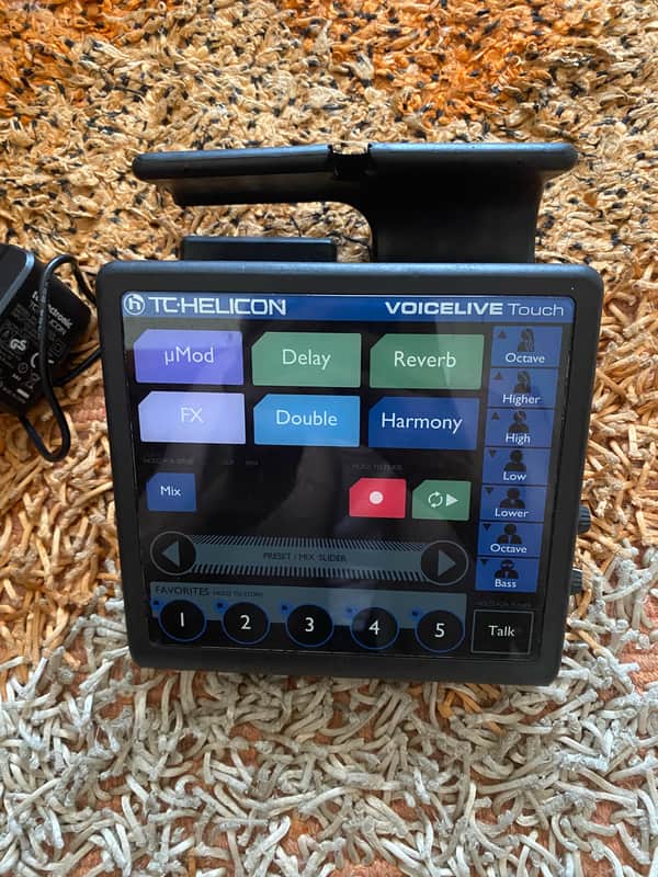 TC Helicon VoiceLive Touch 2010 - 2014 - Black image 1