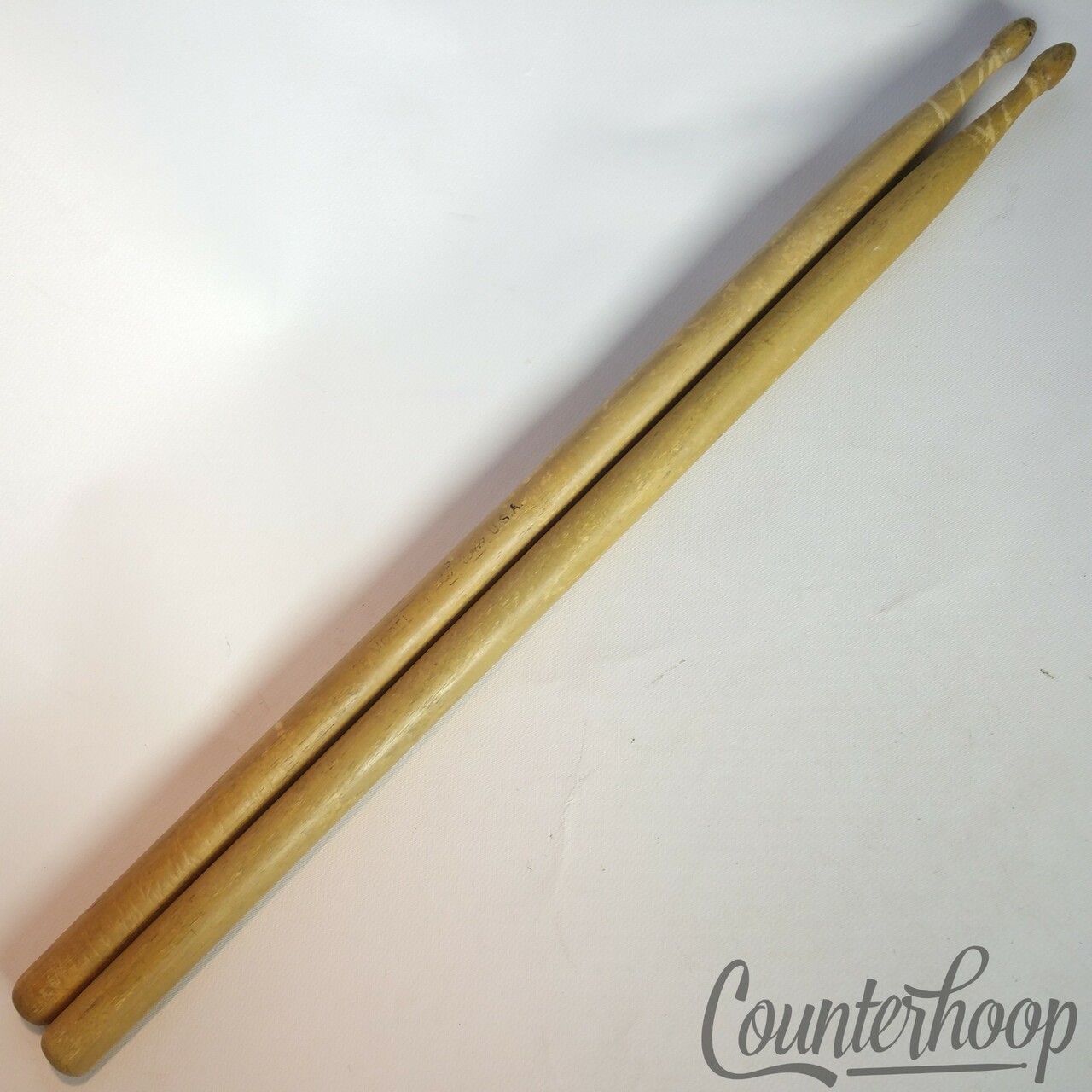 Ludwig 2x Drum Sticks 2B Model Script Logo Vintage 60s Thick/Fat Wood-Tip Bonham — main photograph