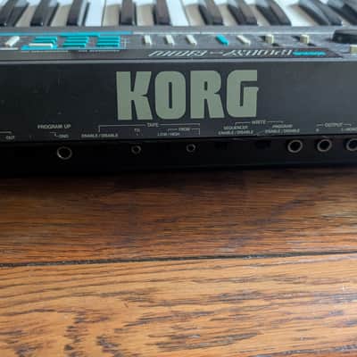 Korg Poly-800 1980s - Analog Paraphonic Synthesizer image 4
