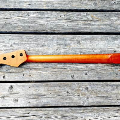 Precision Bass neck, flamed roasted maple image 4