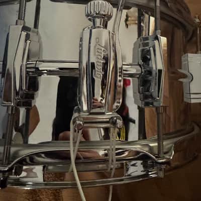 Ludwig LM402 Supraphonic 6.5x14" 10-Lug Aluminum Snare Drum 1985 - Present - Chrome-Plated image 3