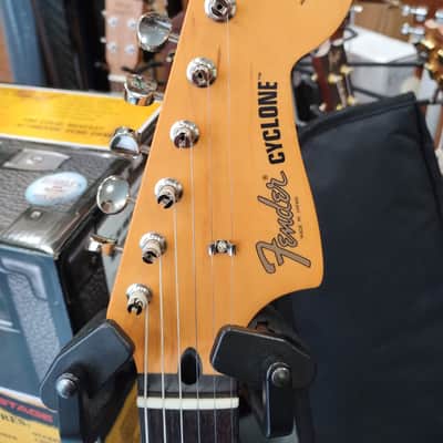 Fender MIJ Cyclone RW 2024 - 3TS - Made in Japan image 3