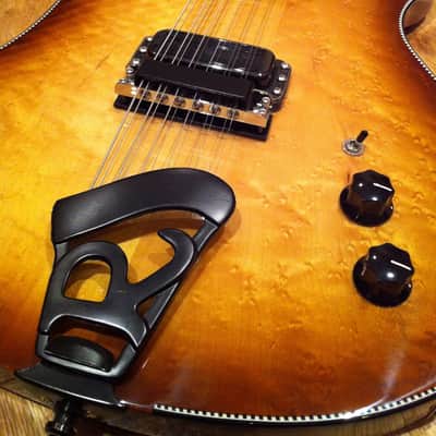 Rickenbacker 481/12 Walnut with Wide Neck FACTORY ONE-OFF!!!! 2012 Walnut image 5