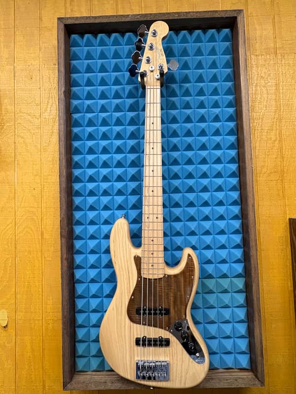 ベース Fender American Professional Jazz Bass V Fender American Professional Series Jazz Bass V | Reverb