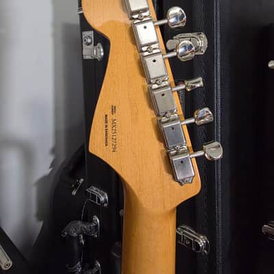 Fender Player II Stratocaster 2024 - Present - 3-Color Sunburst image 11