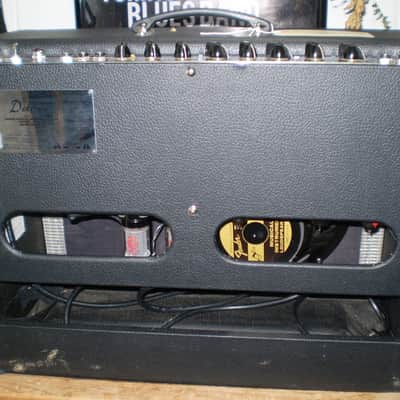 Fender Hot Rod Deluxe 3-Channel 40-Watt 1x12" Guitar Combo 1996 - 2001 - Black image 3