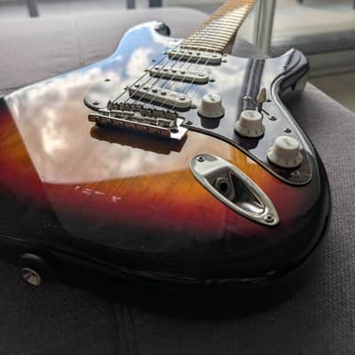 Vintage V6S-SB V6 Series Solid Body 2010s - Sunset Sunburst image 4