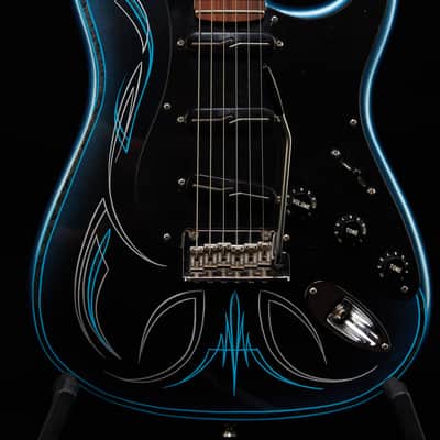 Fender Professional II 2022 - Blue with pinstripes image 1